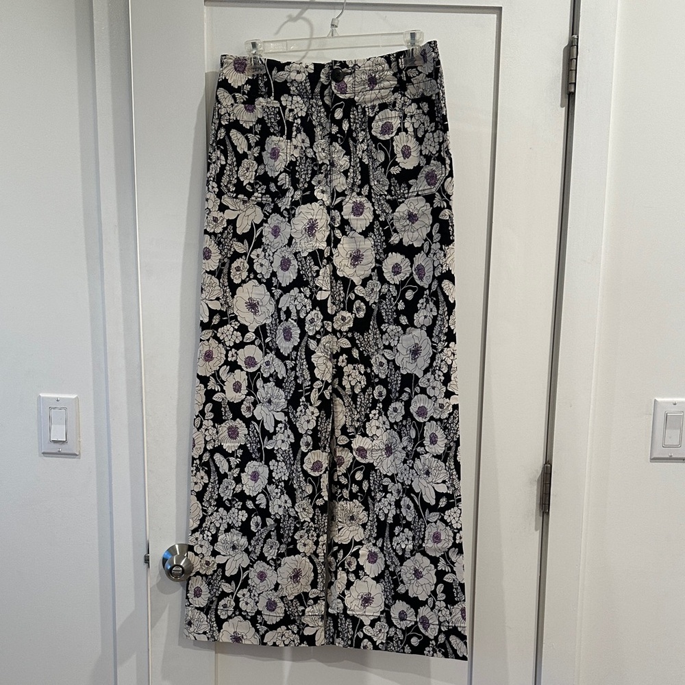 Maeve Floral Black and White Women's pants